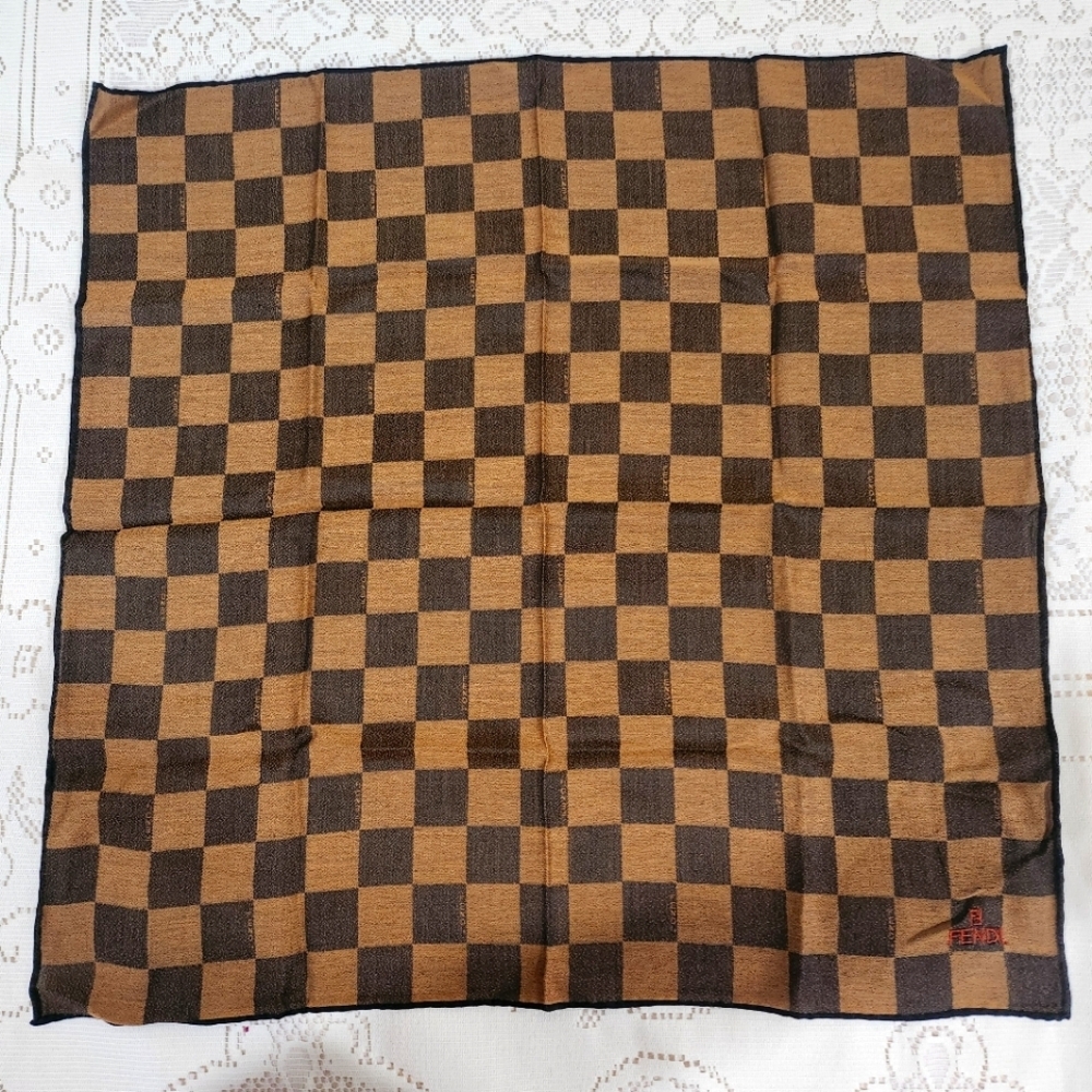 FENDI SCARF MADE IN ITALY Cotton/silk fabric